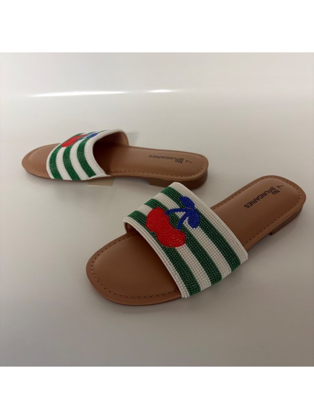 No Boundaries Beaded Cherry Slide Sandals Womens Size 7 Green White Striped Shoe